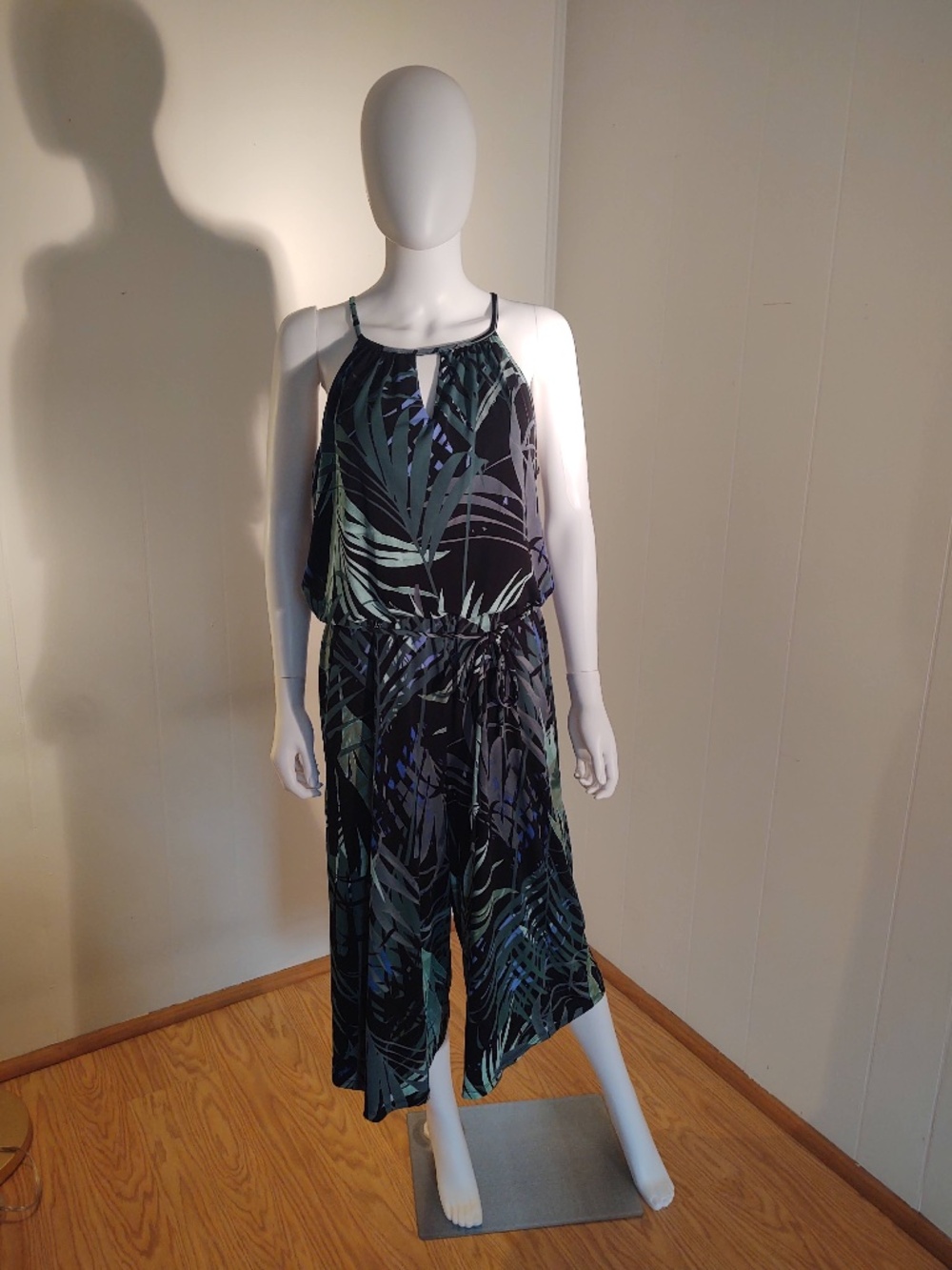 GOOD London Times Size 12 Green Jungle Leaf Halter Jumpsuit Romper w Pockets